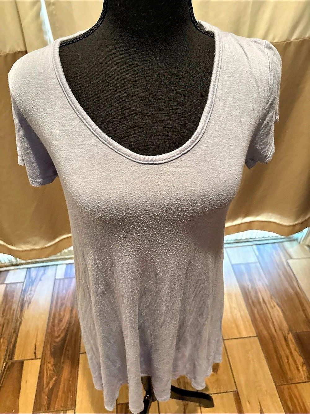 Gray Cutout Short Sleeve Tee Like New